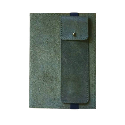 Copertina diario con porta penne